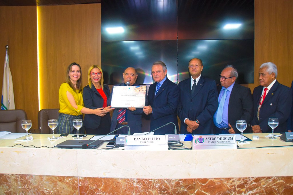 Deputado Hélio Soares recebe título de “Cidadão Ludovicense”