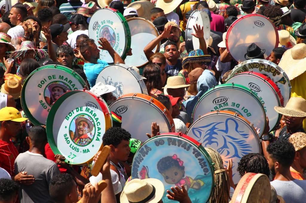 Tradicional festa em homenagem a São Marçal leva centenas de brincantes ao João&nbsp;Paulo