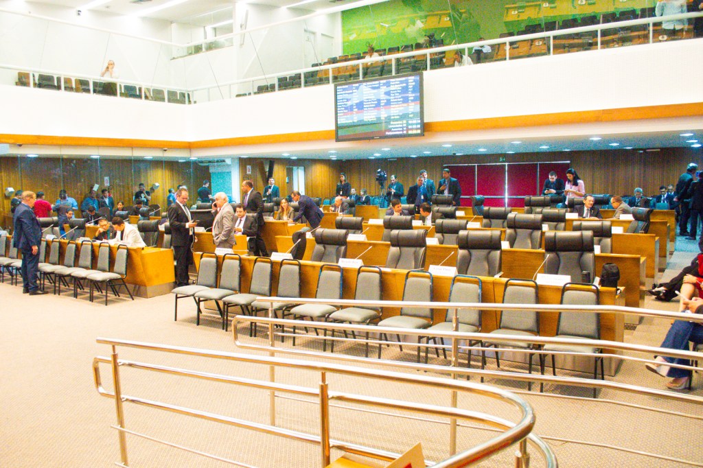 Deputados repercutem encontro do governador Flávio Dino com o ex-presidente José&nbsp;Sarney