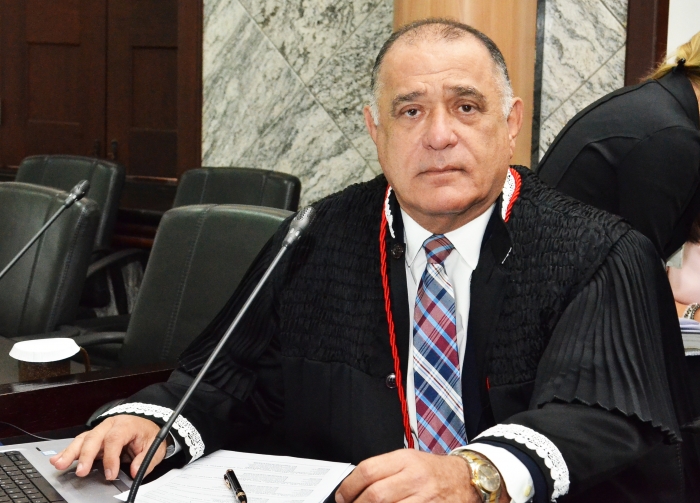 Cemitério tem confirmado direito de enterrar animais em local próximo ao destinado a&nbsp;pessoas