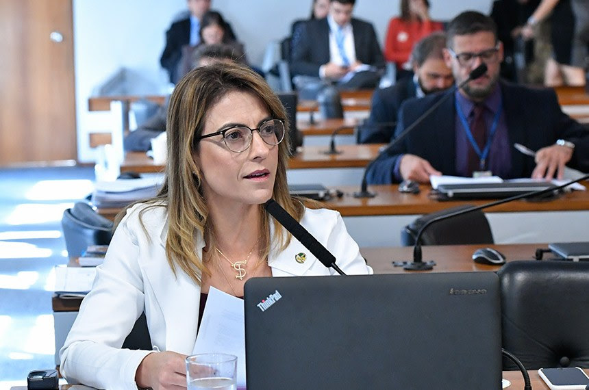 Contribuição sindical com desconto em folha pode voltar a ser&nbsp;proibida