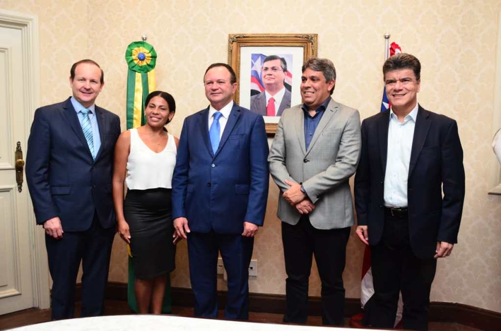 Governo e Cemar firmam parceria para ampliar cadastro de beneficiários do Tarifa&nbsp;Social