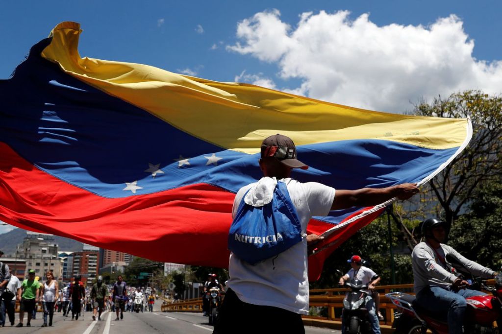 Países que apoiam Guaidó apostam nas sanções dos Estados&nbsp;Unidos