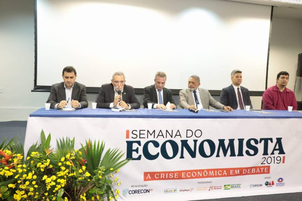 Deputado representa a Assembleia Legislativa na abertura da Semana do&nbsp;Economista