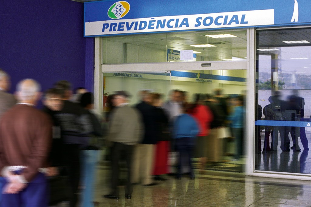 INSS começa a pagar hoje a primeira parcela do 13º dos&nbsp;aposentados
