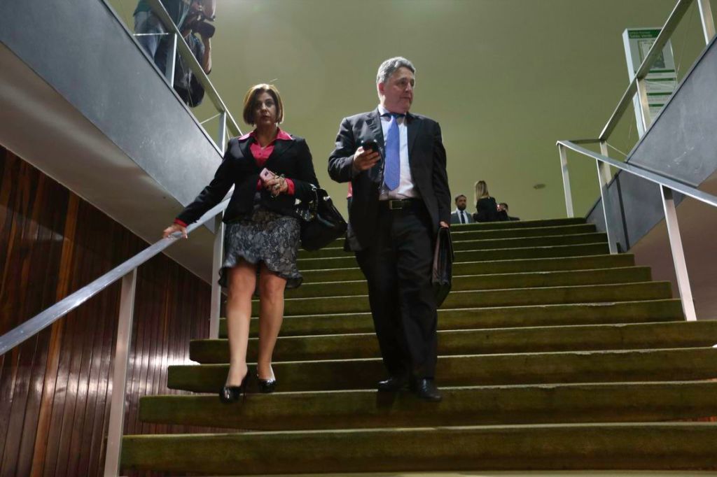 Justiça revoga prisão de Rosinha e&nbsp;Garotinho