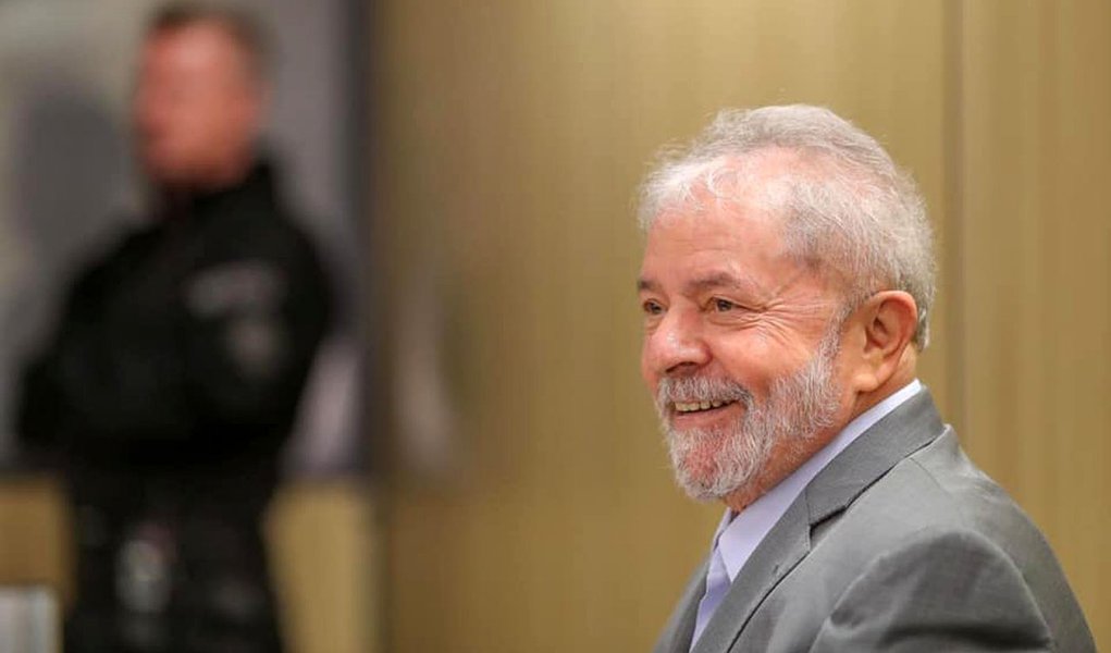 Lava Jato pede à Justiça regime semiaberto para&nbsp;Lula