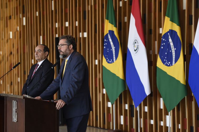 Brasil e Paraguai anunciam negociação de acordo&nbsp;automotivo