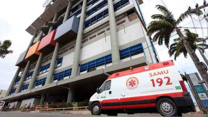 Menina pula do 1º andar para fugir de tentativa de&nbsp;estupro
