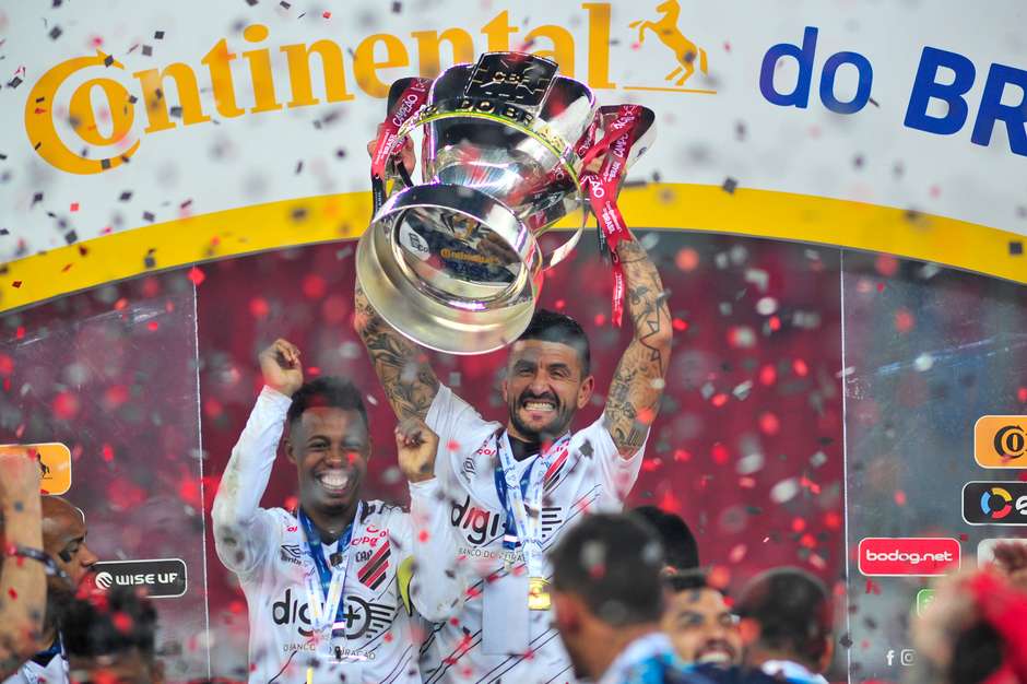 Athletico-PR é campeão da Copa do&nbsp;Brasil