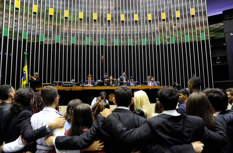 Câmara promove esta semana a 16ª edição do Parlamento Jovem&nbsp;Brasileiro