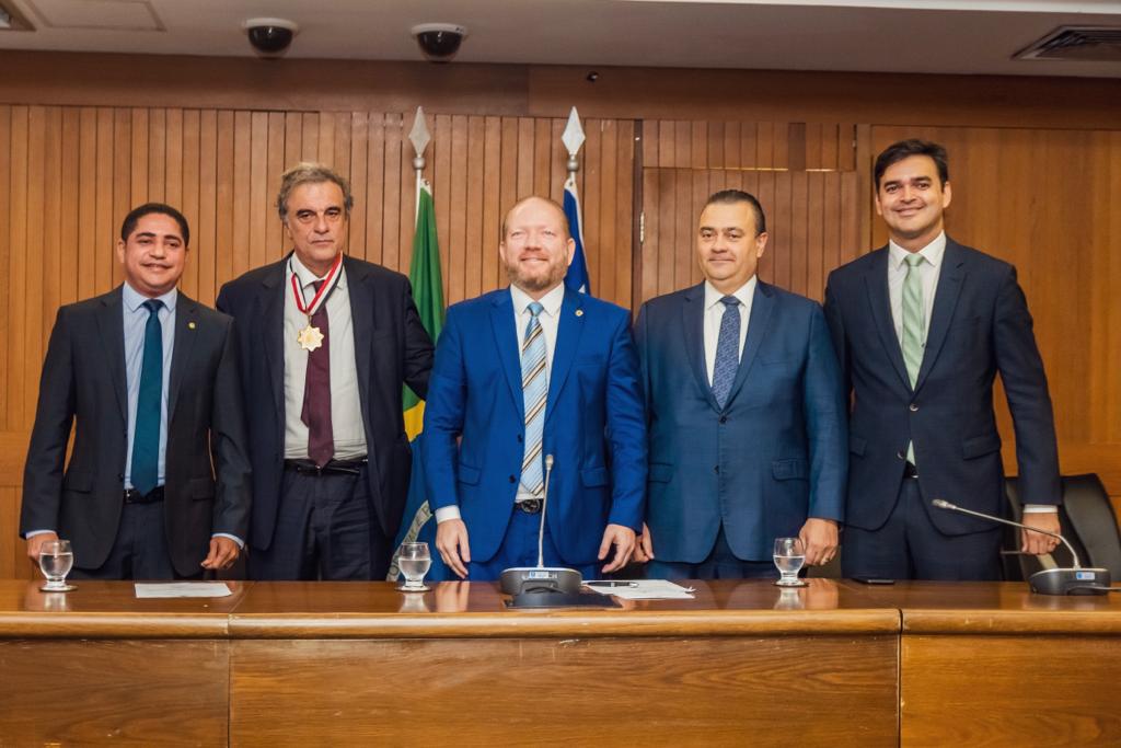 Assembleia Legislativa concede Medalha Manuel Beckman ao ex-ministro José Eduardo&nbsp;Cardozo