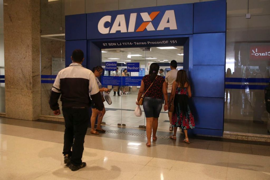 Caixa tem horário estendido hoje e amanhã para saque do&nbsp;FGTS