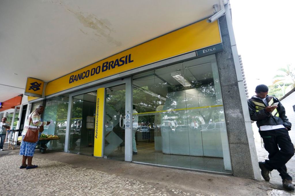Bolsonaro: não existe intenção de privatizar BB e&nbsp;Caixa