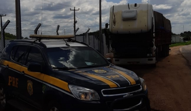 Motorista de carreta é preso com documento falso na&nbsp;BR-010
