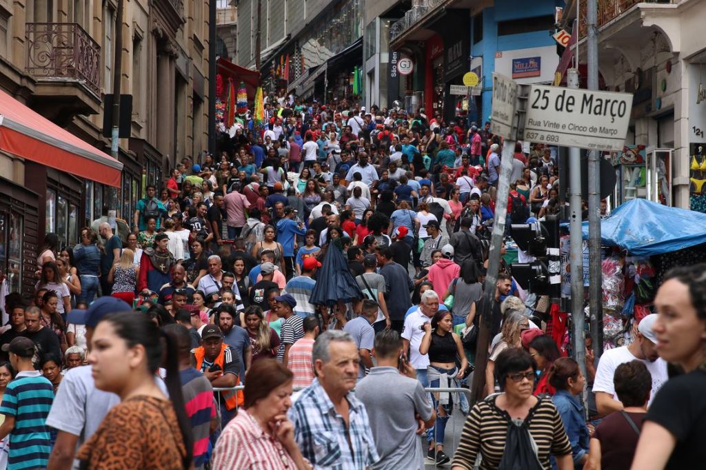Comércio varejista registra a sexta alta consecutiva em&nbsp;outubro