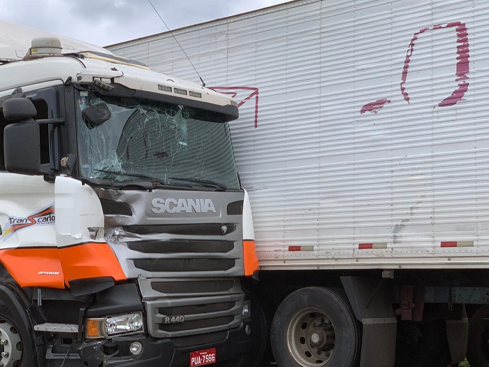 Acidente envolvendo seis veículos deixa BR-010 parcialmente&nbsp;interditada