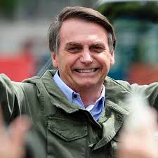 Após polêmica, Bolsonaro demite Roberto Alvim, Ministro da&nbsp;Cultura