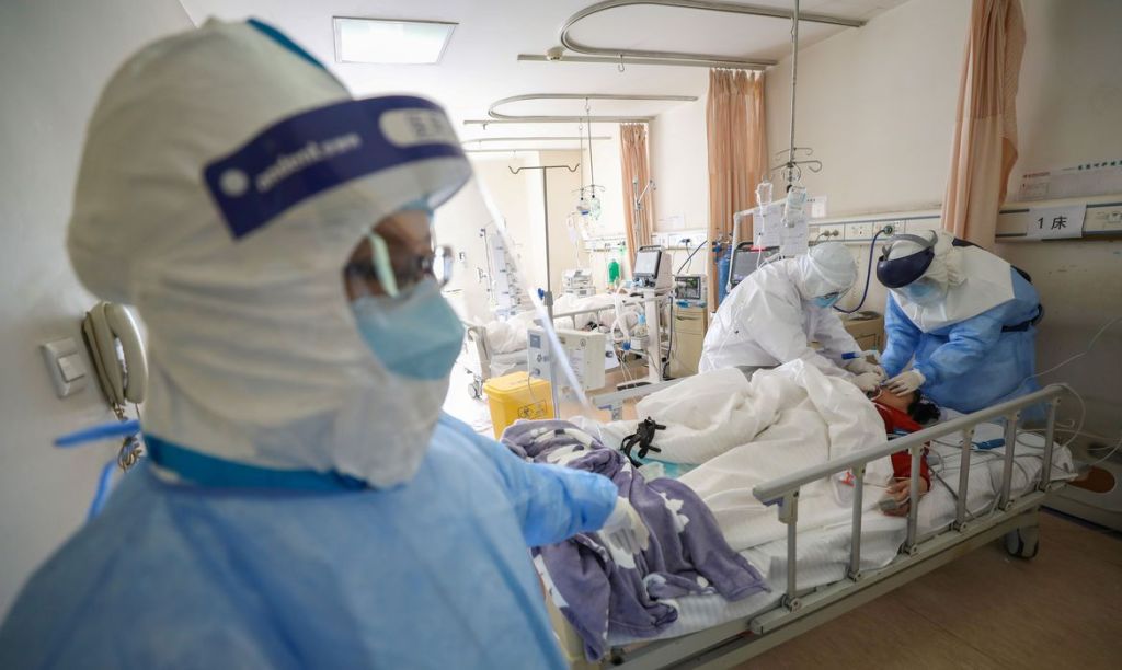 Diretor de hospital em Wuhan morre infectado pelo novo&nbsp;coronavírus