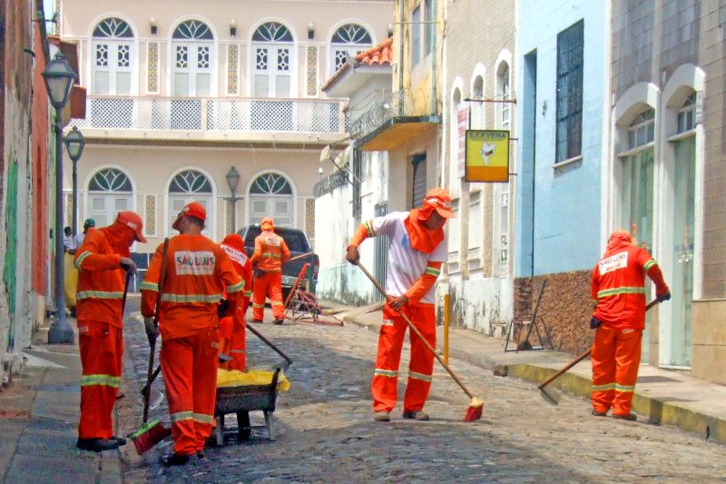 Prefeitura de São Luís reforça limpeza nos corredores de tráfego e em bairros da&nbsp;capital