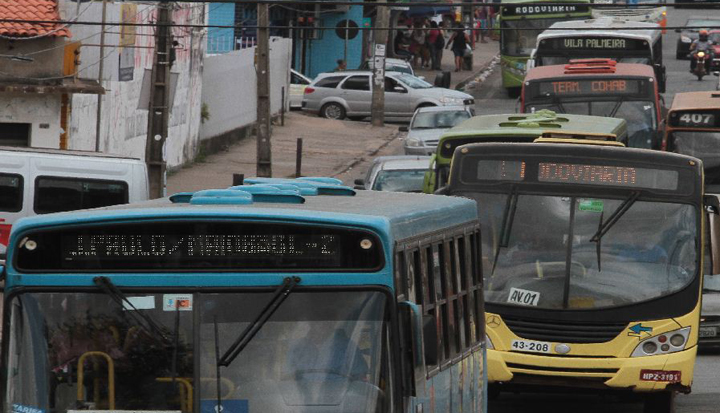 Justiça determina frota de ônibus mínima para circulação durante&nbsp;greve