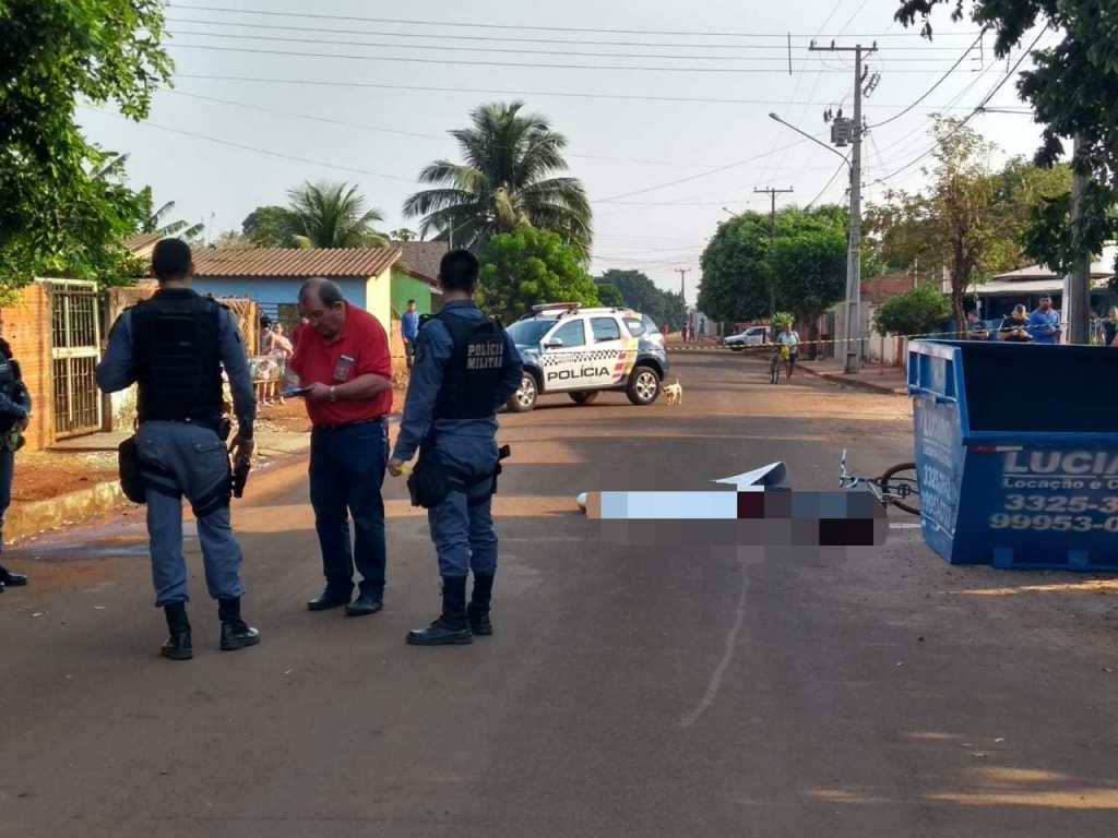 Homem efetua tiros em via pública após levar um soco durante briga de&nbsp;trânsito