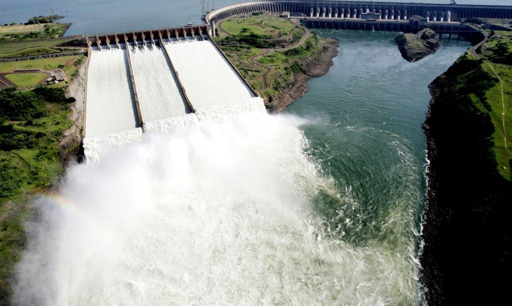 Energia acumulada por Itaipu abasteceria o mundo por 43&nbsp;dias