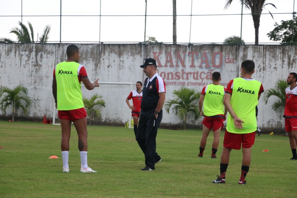 Leandro Campos não é mais técnico do Moto Club para&nbsp;temporada