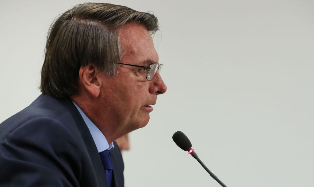 Bolsonaro testa negativo para&nbsp;coronavírus