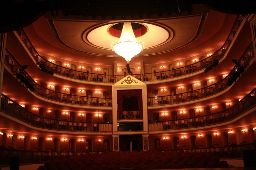Biblioteca Benedito Leite e Teatro Arthur Azevedo suspendem atividades para inibir disseminação do&nbsp;coronavírus.