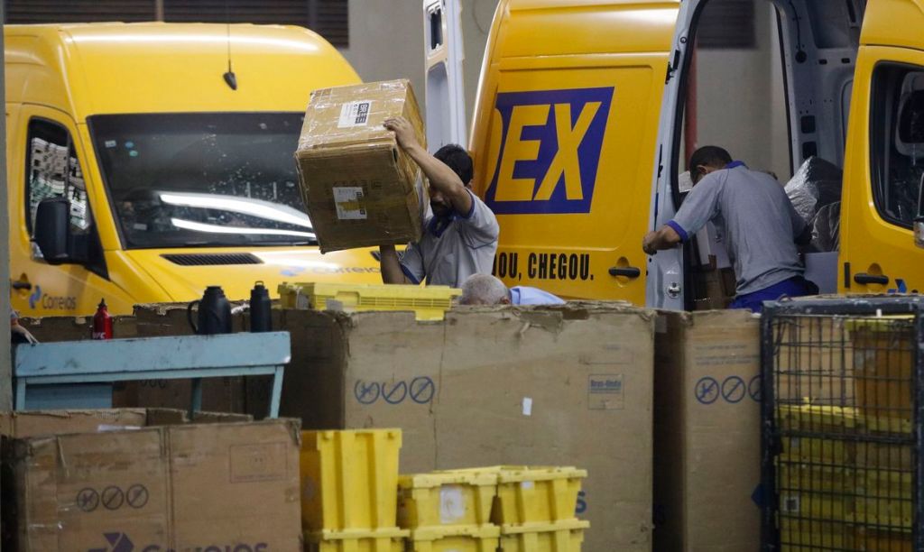 Correios exigem CPF ou CNPJ de remetentes de encomendas&nbsp;nacionais