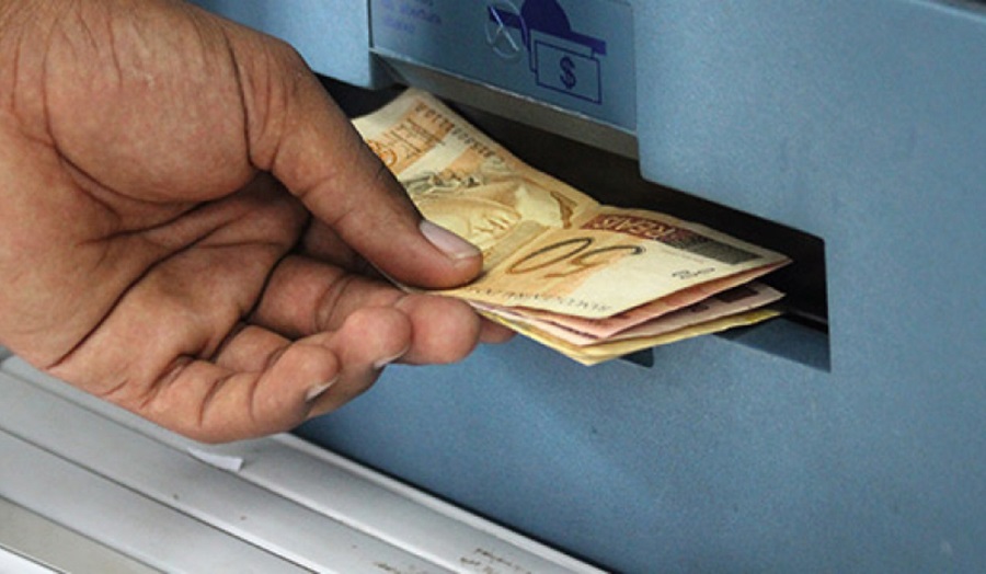 Primeira parcela do auxílio de R$ 600 começa a ser paga&nbsp;hoje