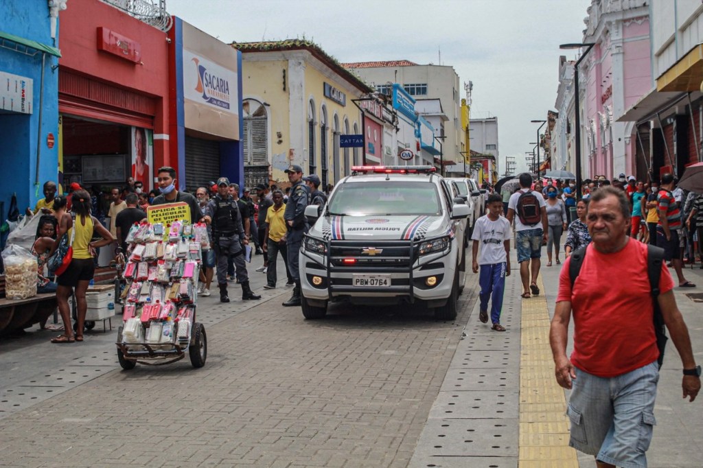 Vigilância Sanitária e PMMA dão continuidade às ações de fiscalização e orientação em estabelecimentos comerciais.