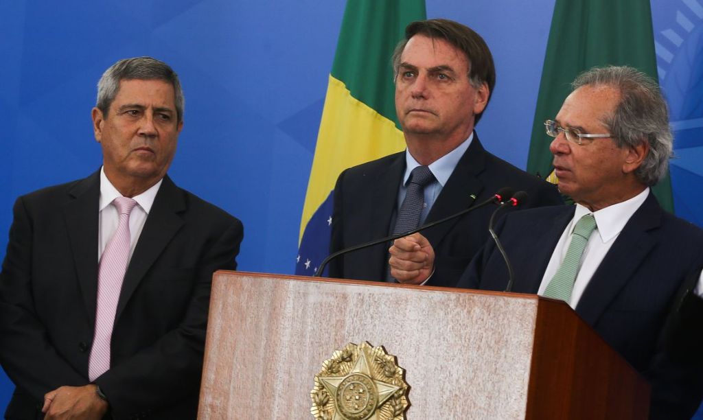 Governo anuncia R$ 200 bilhões para socorrer trabalhadores e&nbsp;empresas