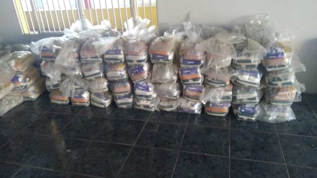 VLI entrega cestas básicas a instituição do São Francisco do Brejão&nbsp;(MA)
