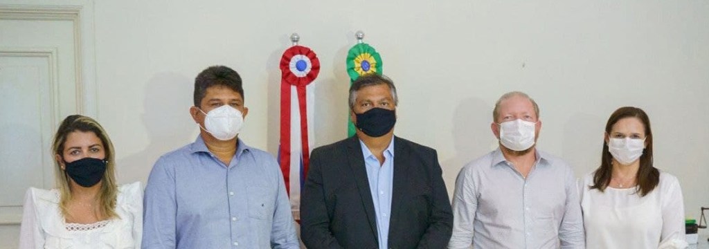 Othelino viabiliza pavimentação asfáltica para Duque Bacelar em reunião com Flávio&nbsp;Dino