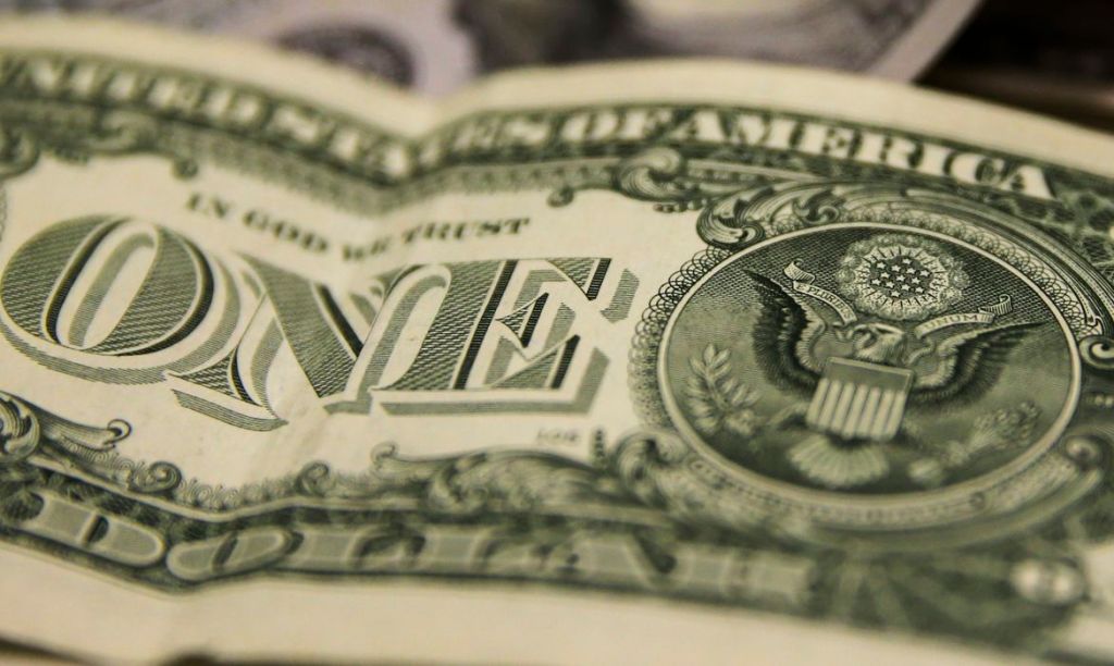 Dólar fecha em alta e aproxima-se de R$ 5,40 após seis dias de&nbsp;queda
