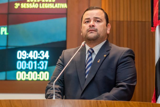 Vinicius Louro cobra medidas contra mazelas provocadas por cheias do Rio&nbsp;Mearim