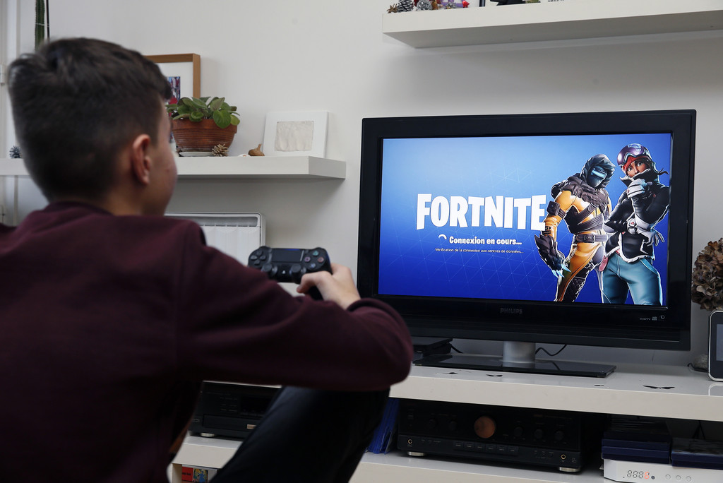 Jovem é internado após caso grave de vício em&nbsp;Fortnite