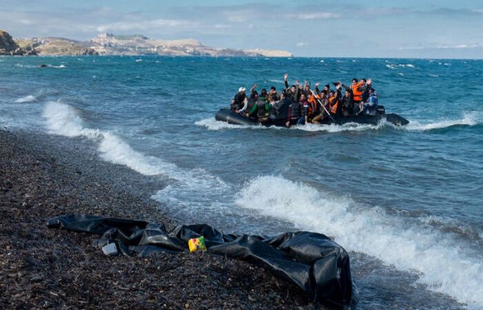 Pior naufrágio do ano na costa da Líbia deixa ao menos 45&nbsp;mortos