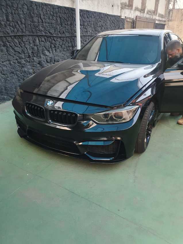Polícia desmonta rede de jogo ilegal, apreende carros de luxo e identifica&nbsp;proprietários