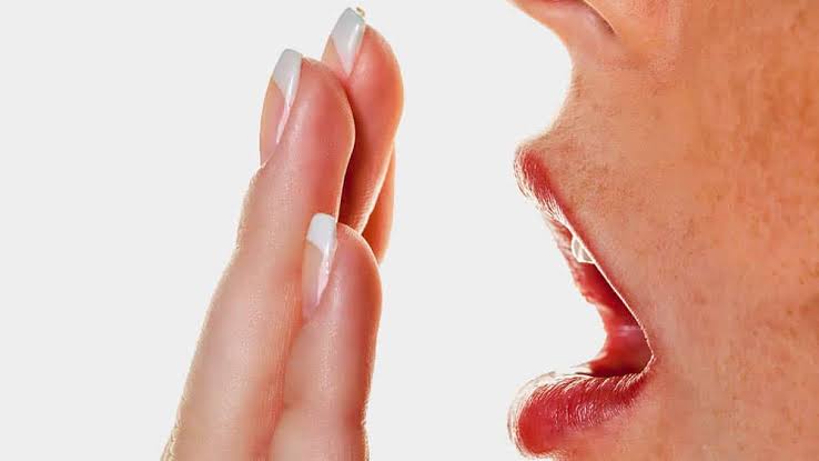 Mau hálito: dicas para evitar