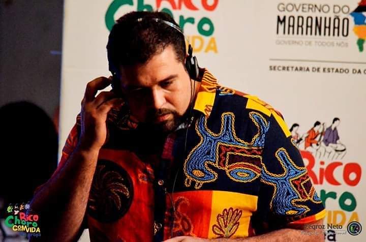Jhoie Araújo celebra retorno aos&nbsp;palcos