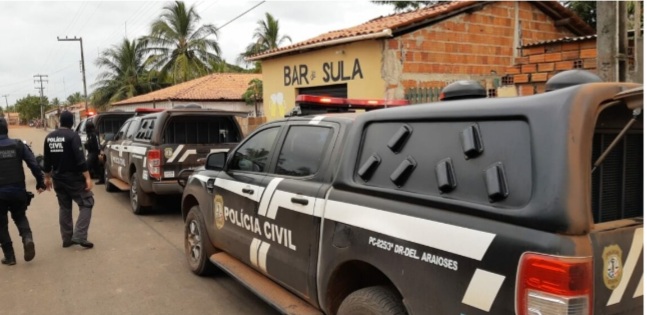 Operação prende seis pessoas por tráfico de drogas em&nbsp;Araioses