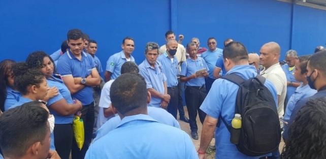 Motoristas e cobradores da Empresa Matos seguem de braços cruzados na&nbsp;capital