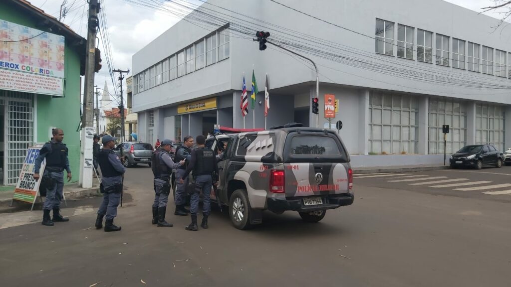 Gerente de banco é feito de refém em assalto a banco em&nbsp;Codó
