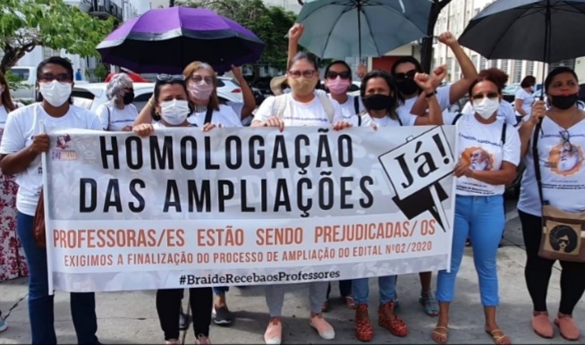 Professores da rede Municipal realizam manifestação em frente à Prefeitura de São&nbsp;Luís