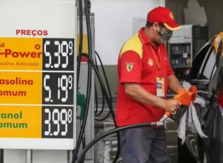 Petrobras anuncia aumento de quase 9% no preço do&nbsp;diesel