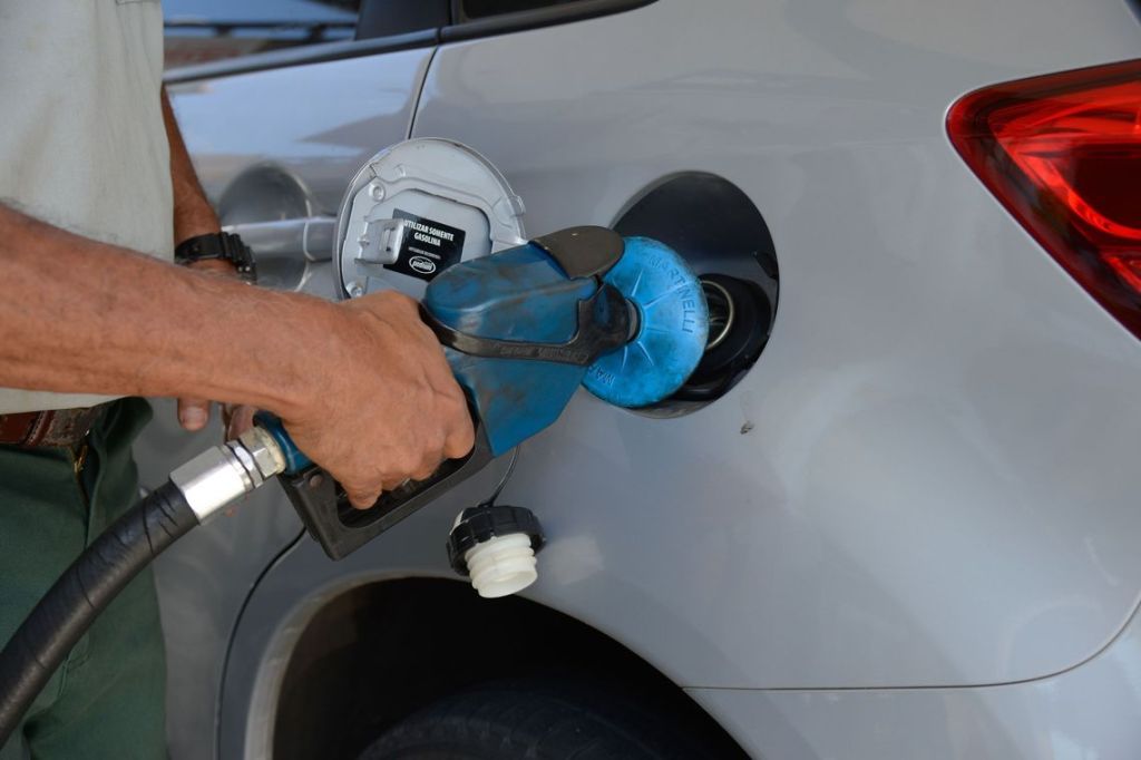 Petrobras anuncia um novo aumento de gasolina e óleo diesel a partir desta&nbsp;terça-feira