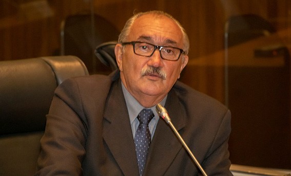 Covid: César Pires denuncia falta de assistência na rede estadual de&nbsp;saúde
